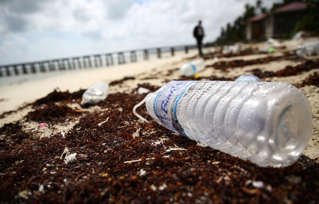 Mendorong Kesadaran, Perang Melawan Sampah Botol di Vietnam